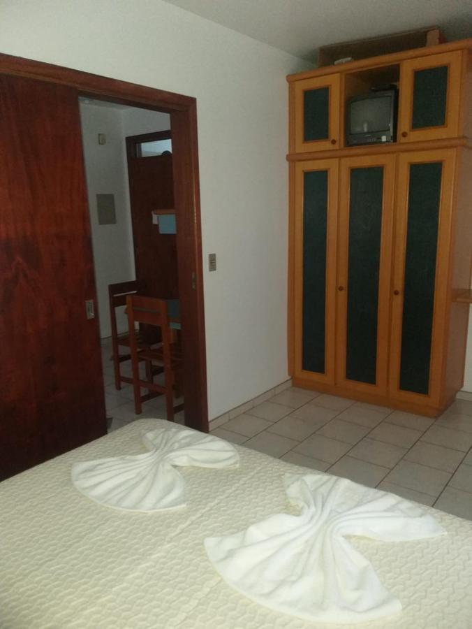 Hotel Residencial Ilha Dourada Governador Celso Ramos Exterior foto