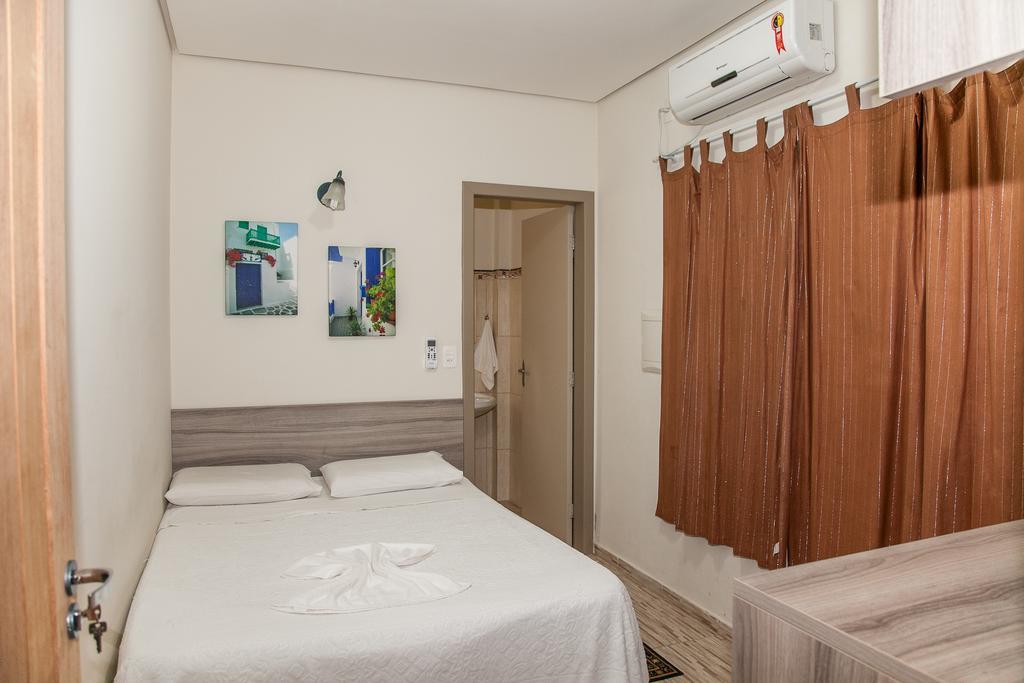 Hotel Residencial Ilha Dourada Governador Celso Ramos Habitación foto
